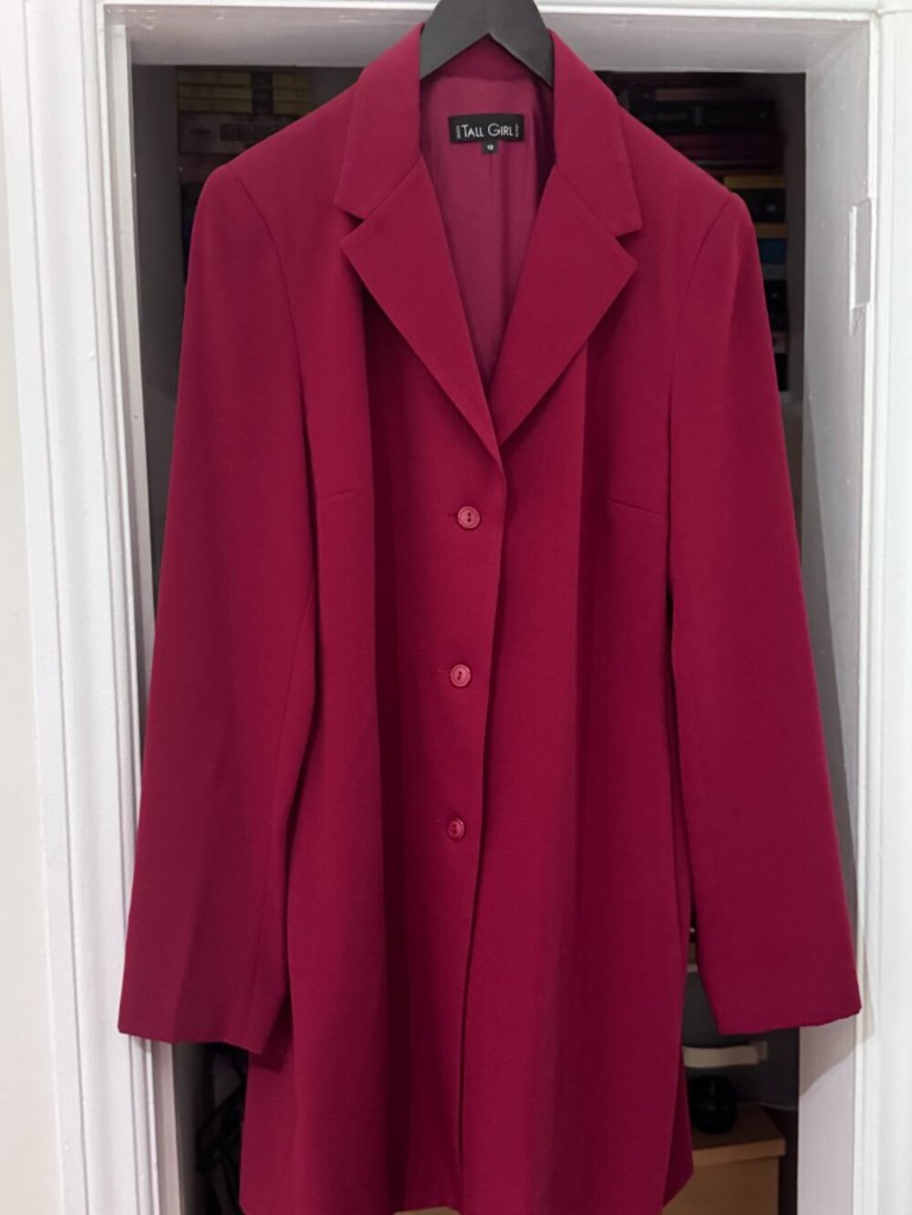 ❤️✨ Tall Girl Red 3/4 Long Suit Jacket – Bold Tailoring with Feminine Power ✨❤️